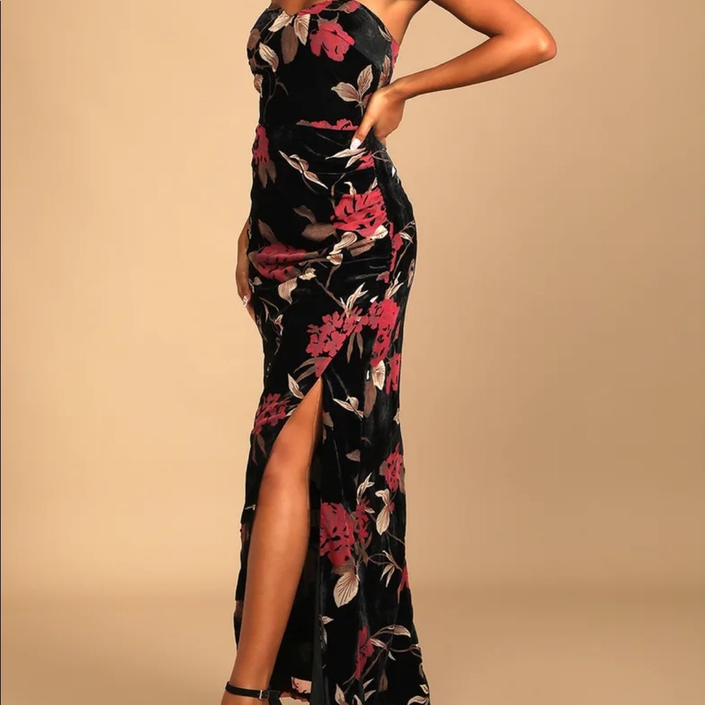 Exquisite Black Floral Burnout Velvet Strapless Maxi Dress